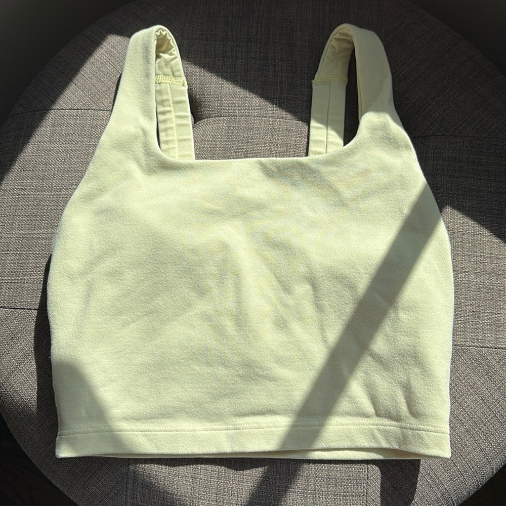Aritzia tna tank
